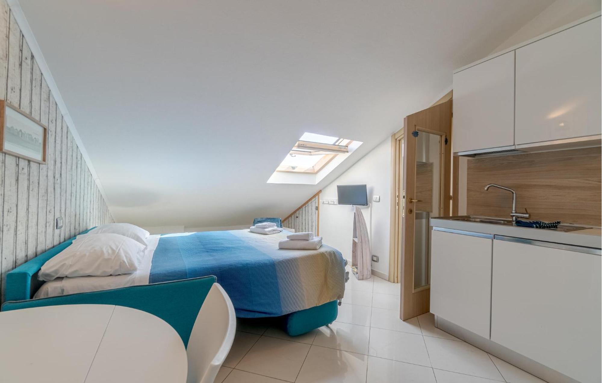 Gorgeous Apartment In Levanto With Kitchen ภายนอก รูปภาพ