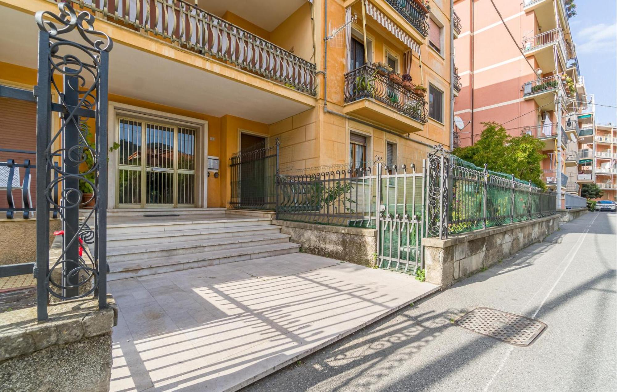 Gorgeous Apartment In Levanto With Kitchen ภายนอก รูปภาพ